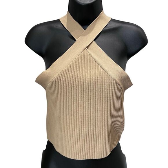 Forever 21 Ribbed Halter Top Size Medium - Picture 7 of 15